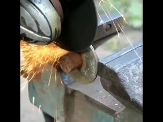 yazhehozhazin l this homemade product will help you cut metal circles using a grinder