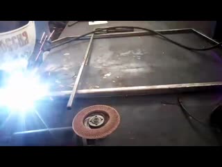 yazhehozhain l how i made myself a gate with a bending machine