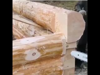 yazhekhozyin l assembling a log house, beautiful work